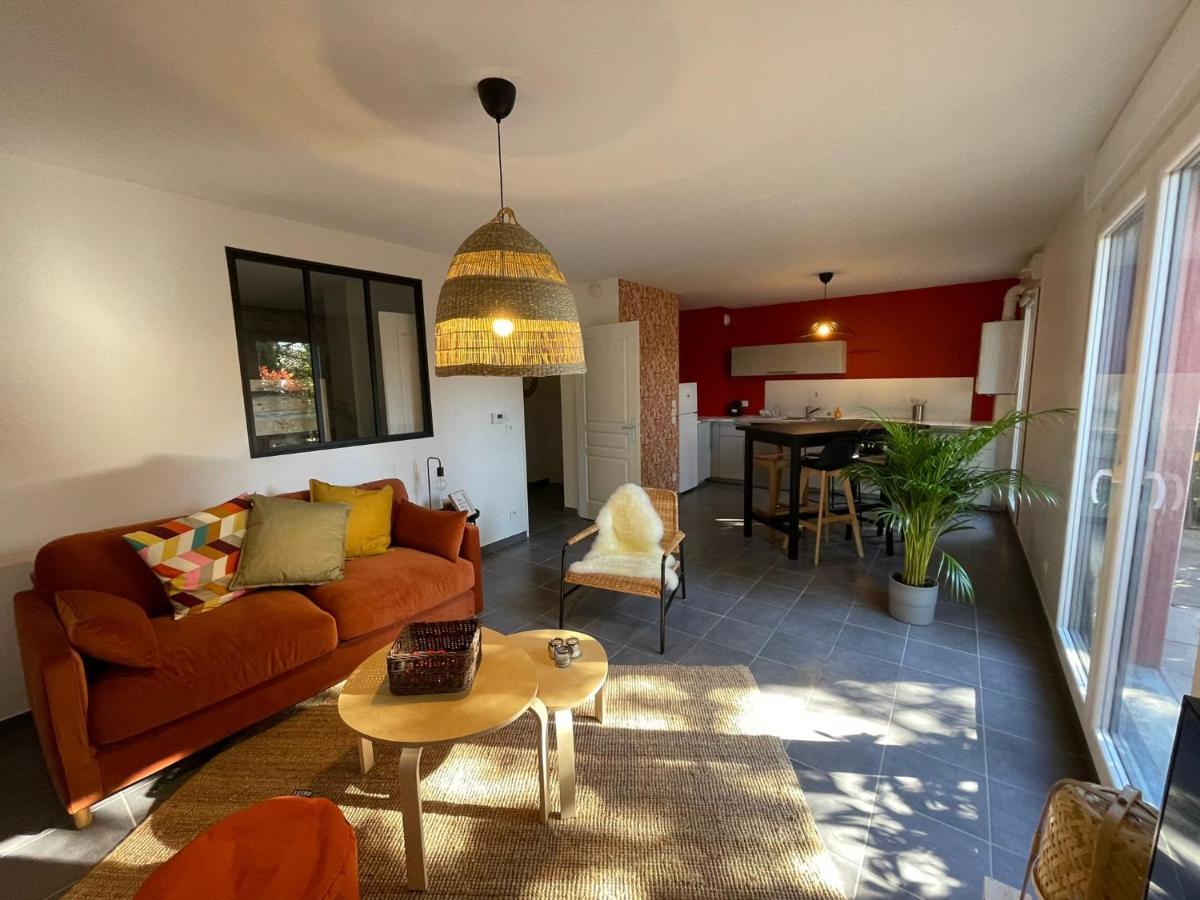 Le Loft De Genas - La Cabane Exterior foto