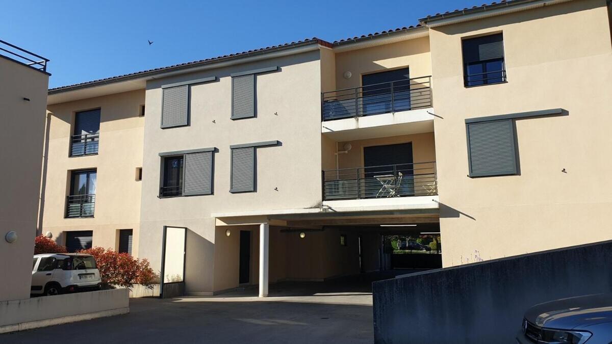 Le Loft De Genas - La Cabane Exterior foto